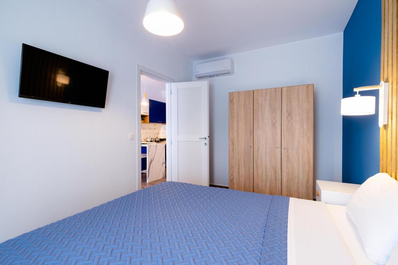 Appartamento Elvis Nest Nea Moudania Esterno foto
